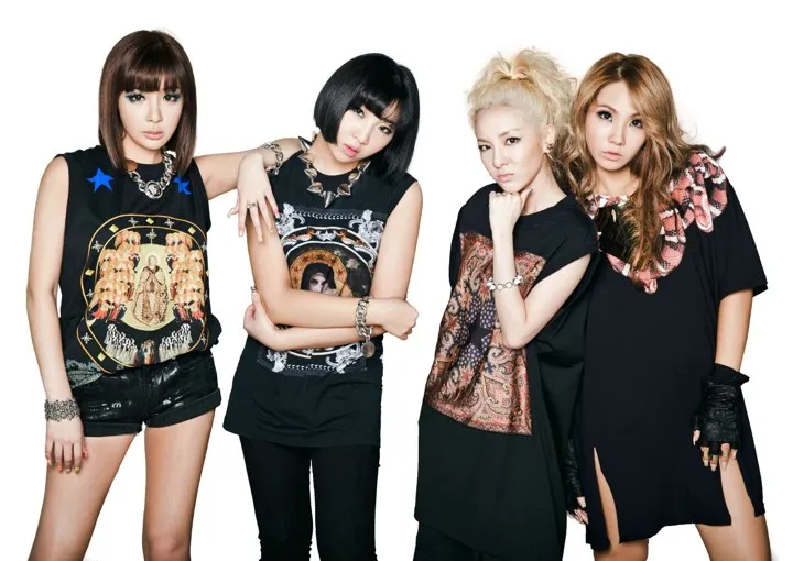 2NE1がYGエンターテインメントから正式に削除+ダラがYGEのPRディレクターを辞任