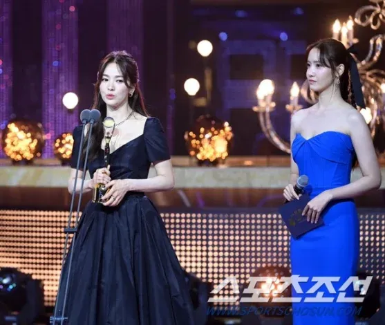 Yoona - Song Hye Kyo