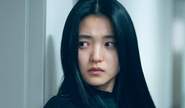 Kim Tae Ri avait plus peur de ça que des fantômes sur le tournage de « Revenant » 