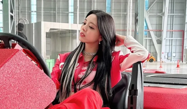 ITZY Yuna ‘CAKE’ Fashion: come ‘romperla’ con gli stili spigolosi e sportivi di Idol!