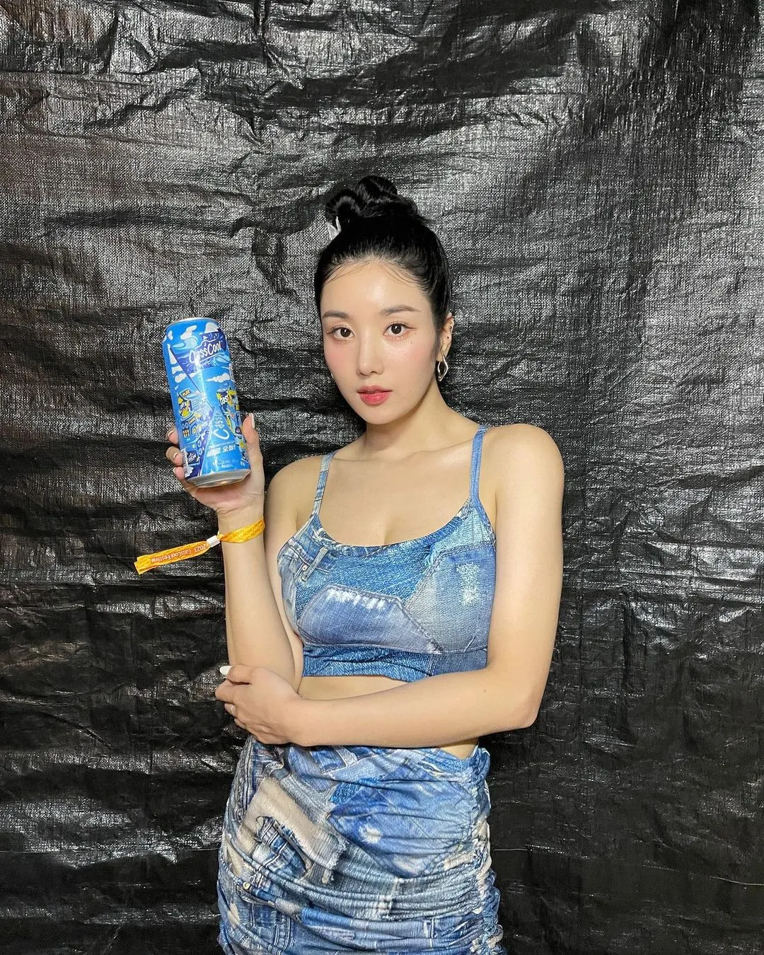 Kwon Eunbi gagne un nouveau surnom et une popularité continue après le "Waterbomb Festival"