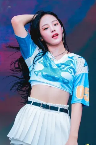 Minji Nouveau Jean