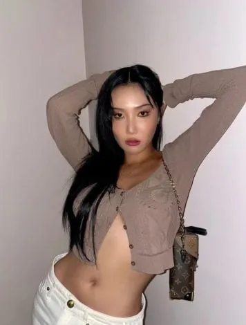 hwasa