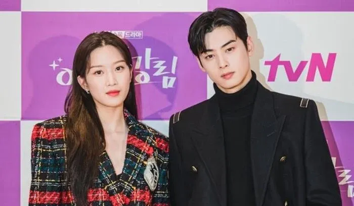 moon ga young -cha eun woo