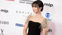 Han Hyo-joo brilhou no 51º Emmy Awards
