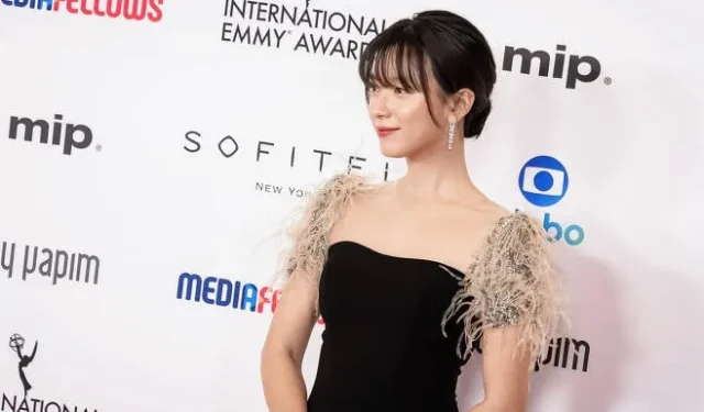 Han Hyo-joo brilhou no 51º Emmy Awards