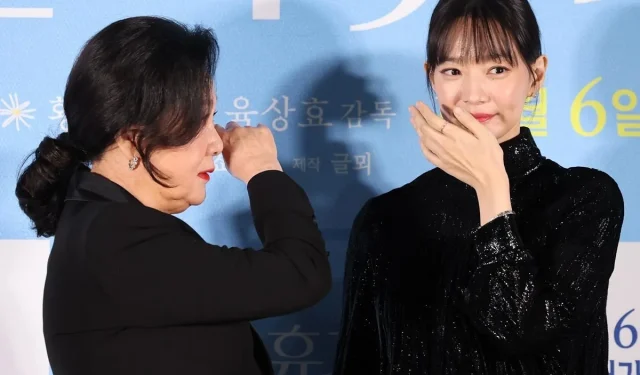 Shin Min-ah rivela il suo affetto per l’attrice senior Kim Hae-sook: “Solo guardarla negli occhi mi ha fatto piangere”