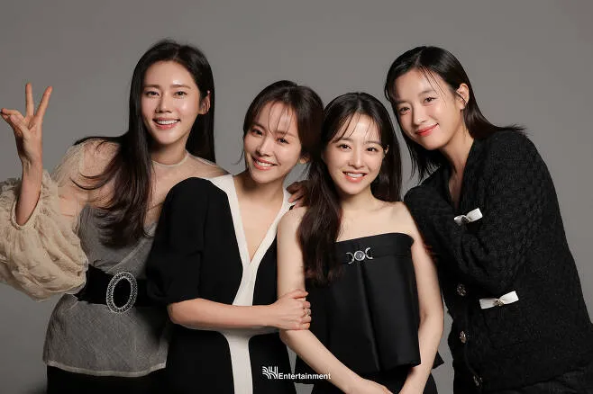 Park Bo Young, Chu Ja Hyun, Han Ji Min, Han Hyo Joo