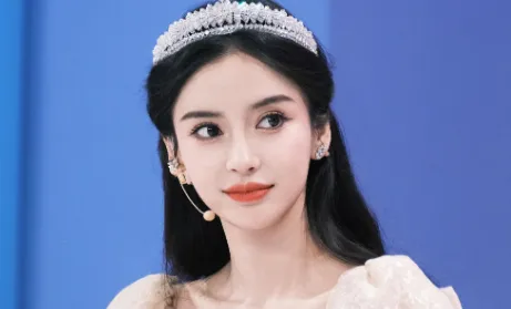 La situación de Angelababy a los 34 años: lo que queda en medio de la suspensión de actividades