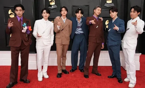 O estabelecimento da ‘categoria K-pop’ no Billboard Awards gerou polêmica