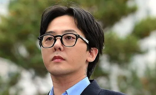 « Drogué négatif » Réponse juridique de G-Dragon « Se préparer à poursuivre en justice »