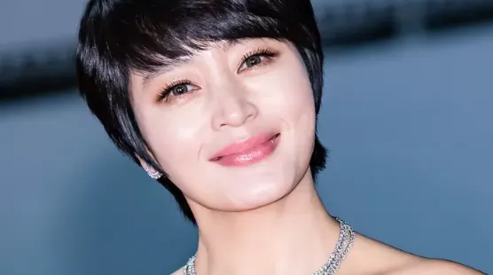 Kim Hye-soo wird heute Abend (24. November) zum letzten Mal Gastgeber der Blue Dragon Film Awards sein.