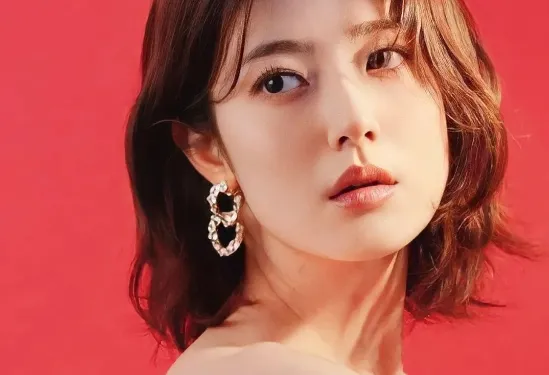 Nam Ji-hyun muestra una nueva imagen después de 20 años de carrera como actor