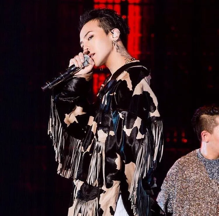 Le message de la Journée de libération nationale de BIGBANG G-Dragon gagne Internet – pourquoi est-ce une grosse affaire ?