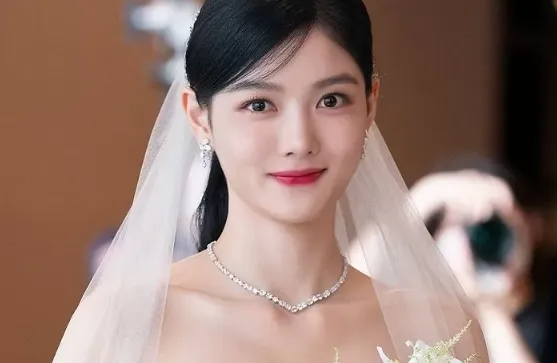 Joias usadas por Kim Yoo-jung na cena do casamento em “My Demon”