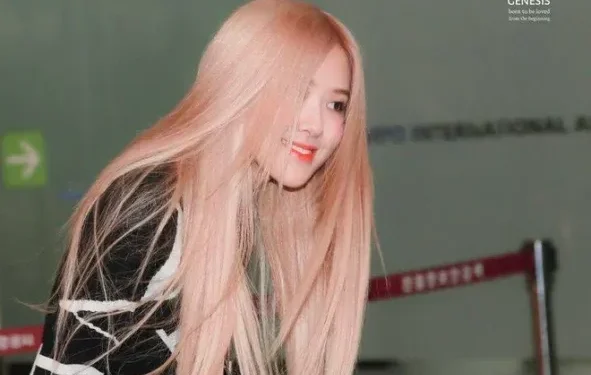 Les idoles de la K-pop arborent des cheveux couleur pêche avant même que Pantone n’en fasse la couleur de l’année 2024