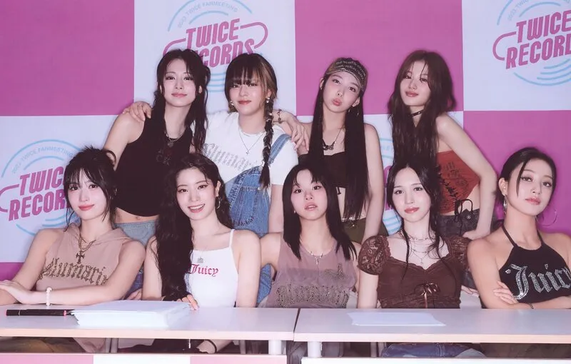 TWICE devient le seul groupe de filles K-pop à faire CELA après TVXQ et prouve son influence au Japon