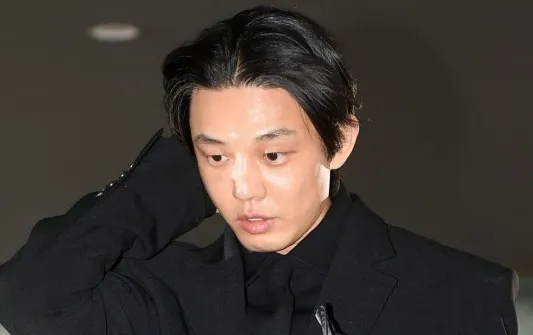 Yoo Ah-in « Je m’excuse auprès de ceux qui ont été déçus et ont souffert à cause de moi »