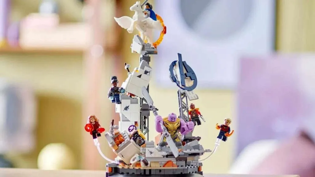 La batalla final de LEGO Marvel Endgame en exhibición