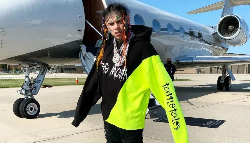 6ix9ine 私人飛機