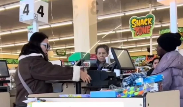 Cliente de Dollar Tree arroja dinero al cajero por “molestarse”