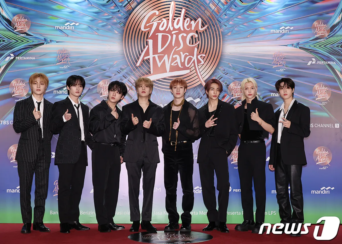 Gagnants des 38e Golden Disc Awards (2024) : SEVENTEEN & NouveauJeans Win Daesangs