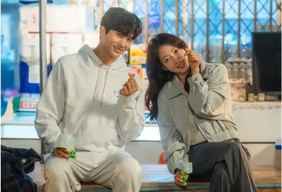 Il ritorno di Park Shin-hye nella commedia romantica “Doctor Slump” continuerà la popolarità di “Welcome to Samdal-ri”?