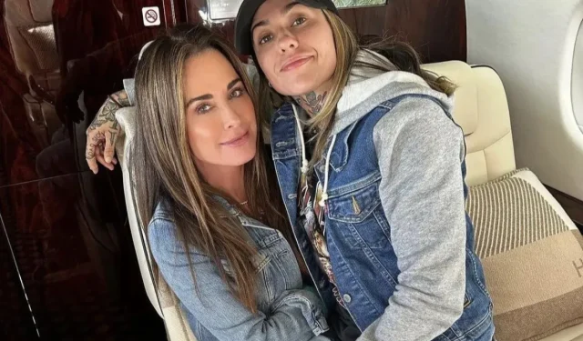 Kyle Richards, donas de casa reais de Beverly Hills, vai comprar anéis com Morgan Wade