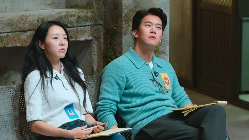 Les acteurs Lee Si-won et Ha Seok-jin dans la série en compétition The Devil's Plan