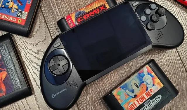 Un nouvel ordinateur de poche rétro vous permet de jouer aux cartouches SEGA Genesis originales en 2024