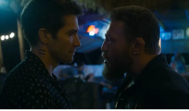 코너 맥그리거(Conor McGregor)가 첫 번째 로드 하우스 예고편에서 제이크 질렌할(Jake Gyllenhaal)에게 머리를 맞대고 있습니다.