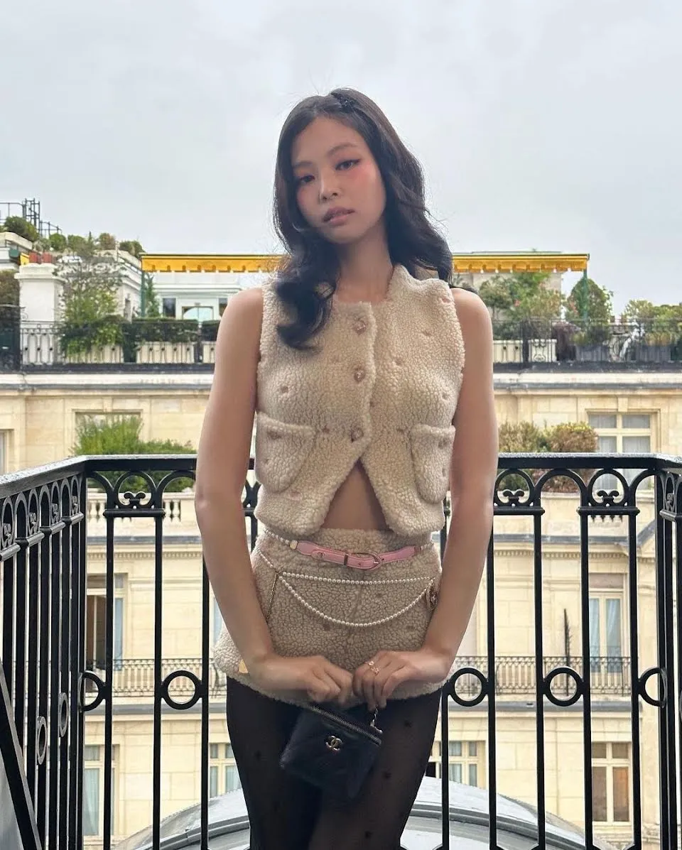 Traje de Jennie de BLACKPINK