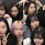 GFRIEND-Mitglieder vereinen sich in herzerwärmenden Fotos zum 9. Jubiläum + emotionale Freunde bei der Gruppe