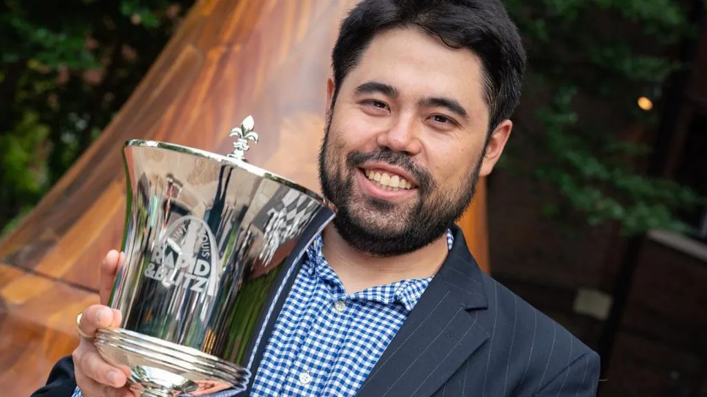 gmhikaru mit Schachtrophäe