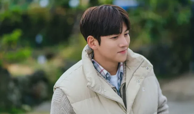 Ji Chang-wook ringrazia gli spettatori per la riuscita conclusione di “Welcome To Samdal-ri”