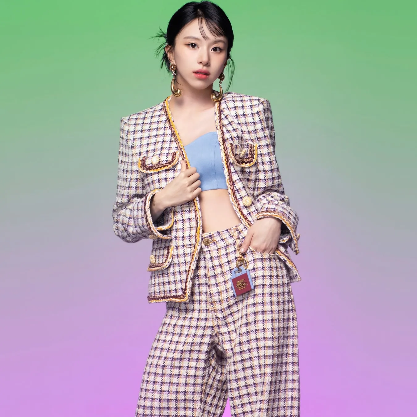 K-Netz fica chocado DUAS VEZES Nayeon e Nayeon Mina não são embaixadoras de marcas de luxo: 'É menos do que eu pensava...'
