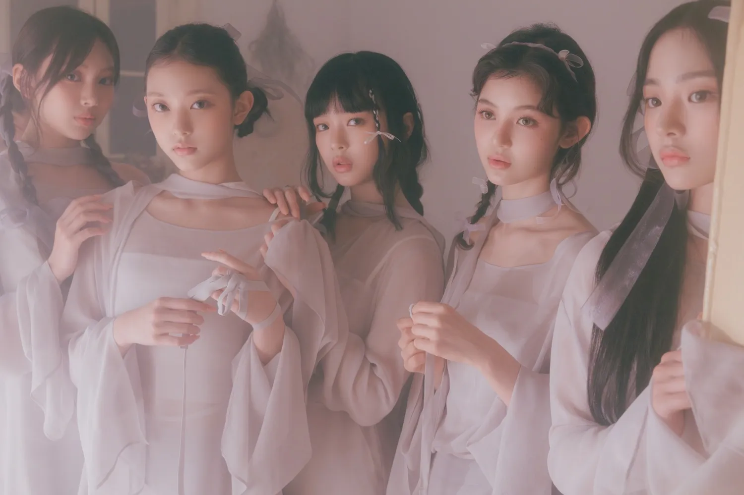 NewJeans ultrapassa ESTE SM Girl Group como artista feminina de K-pop mais rápida a alcançar o “vendedor duplo milhão” Status