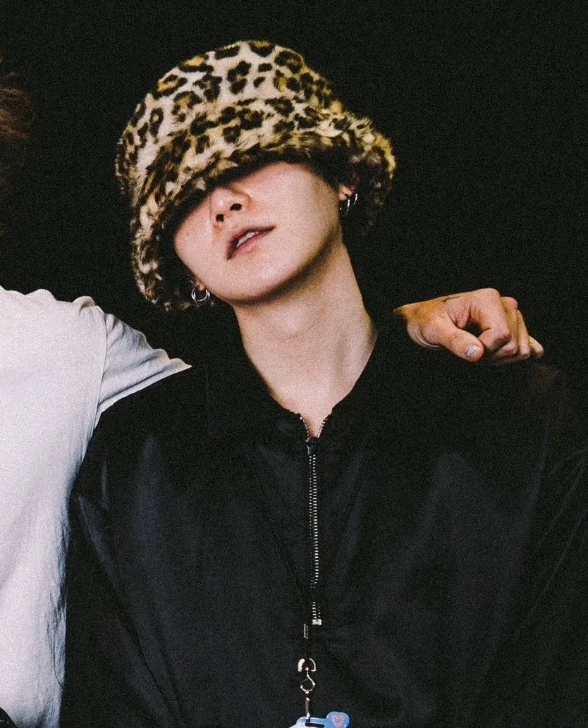 SUGA