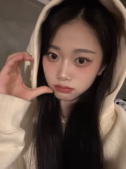 Tzuyu etamp; Le sosie de Yuna ? Les visuels de CETTE idole féminine K-pop de 4e génération font que Stans délire pour son style « JYP-like » Visuels, hauteur, plus