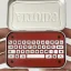 YouTuber constrói teclado funcional dentro da lata do Altoids