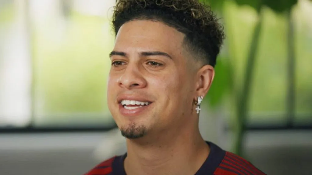 Austin McBroom revient à la boxe après la défaite d'Anesongib