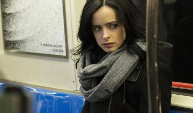 Krysten Ritter taquine le retour de Jessica Jones alors que le tournage de Daredevil : Born Again s’accélère