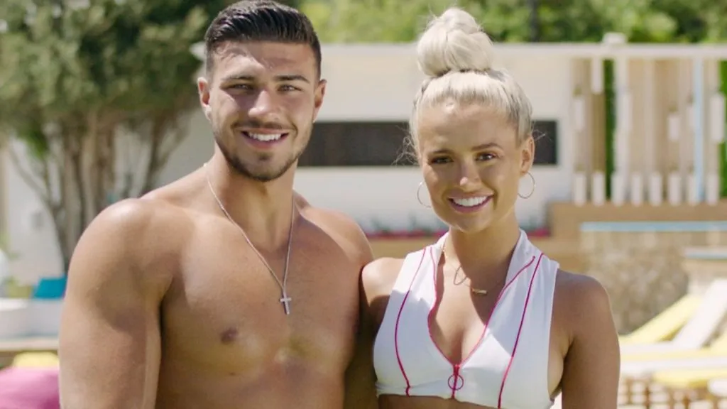 Molly Mae y Tommy Fury de Love Island