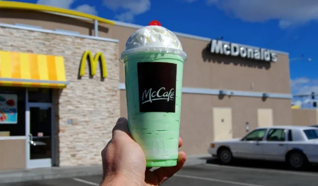 O Shamrock Shake do McDonald’s está de volta, mas não durará muito