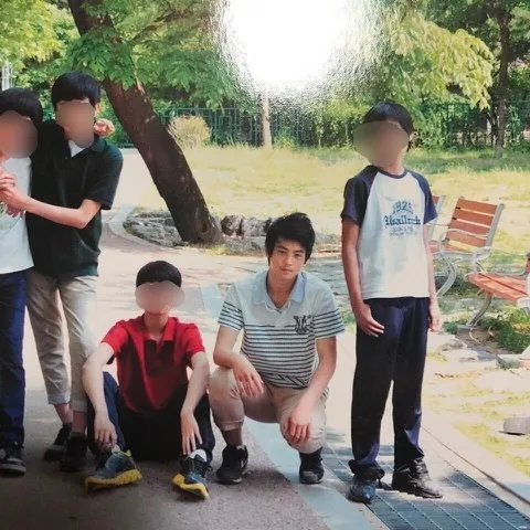 A foto da escola primária de ASTRO Cha Eun Woo choca as pessoas - aqui está o porquê