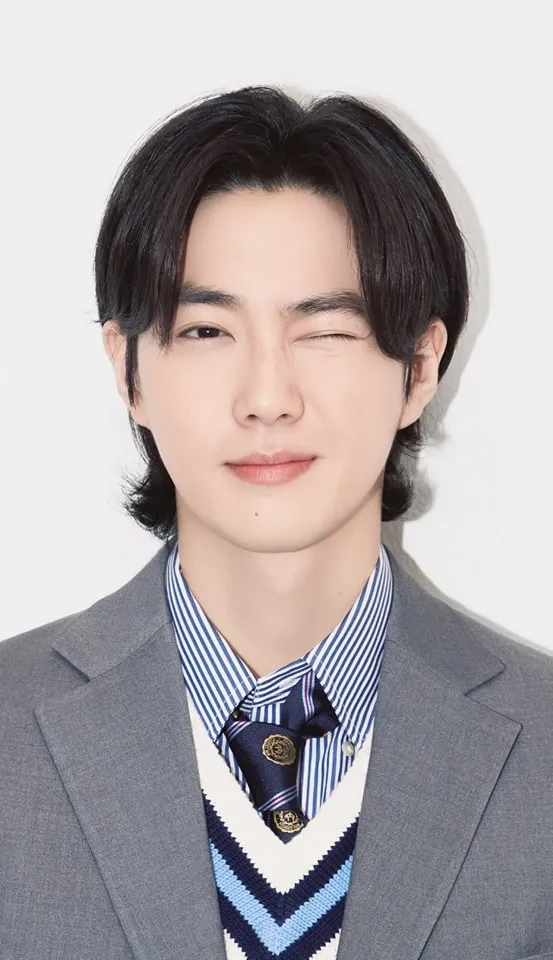 EXO SUHO 2024年季節問候