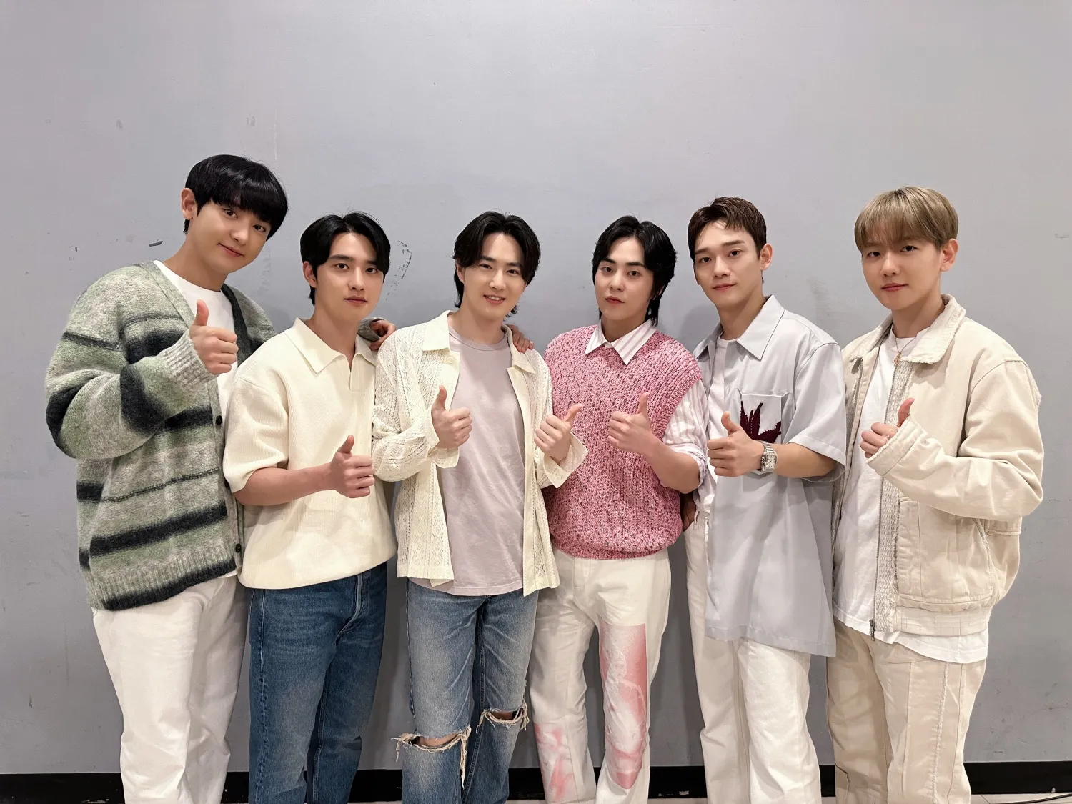 EXO、ファンサイン会開催 - 詳細はこちら