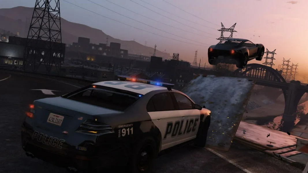 Uma imagem de um carro da polícia no GTA Ropeplay Online