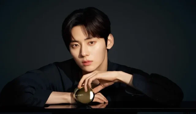 Hwang Minhyun se alistará no exército nesta data + PLEDIS divulga declaração oficial