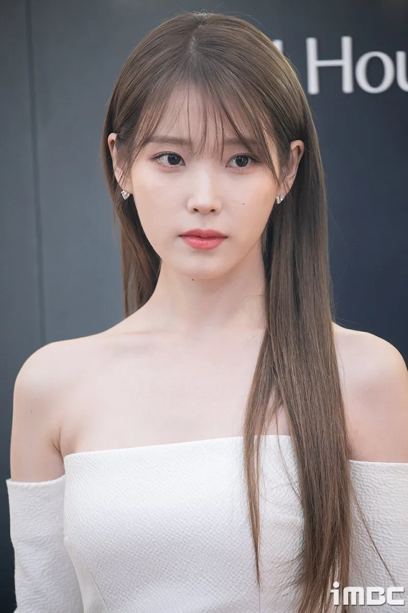 IU